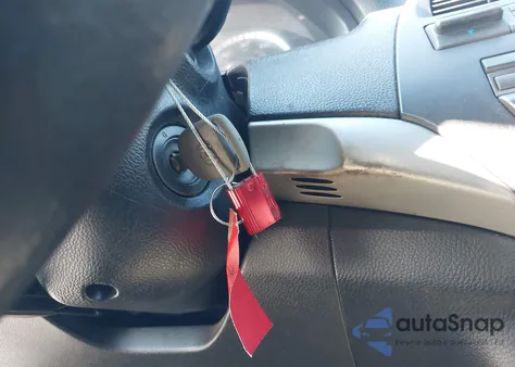 2011 Honda Accord 2.4 Ex-L z USA, uszkodzony, nr VIN 1HGCS1B87BA016842